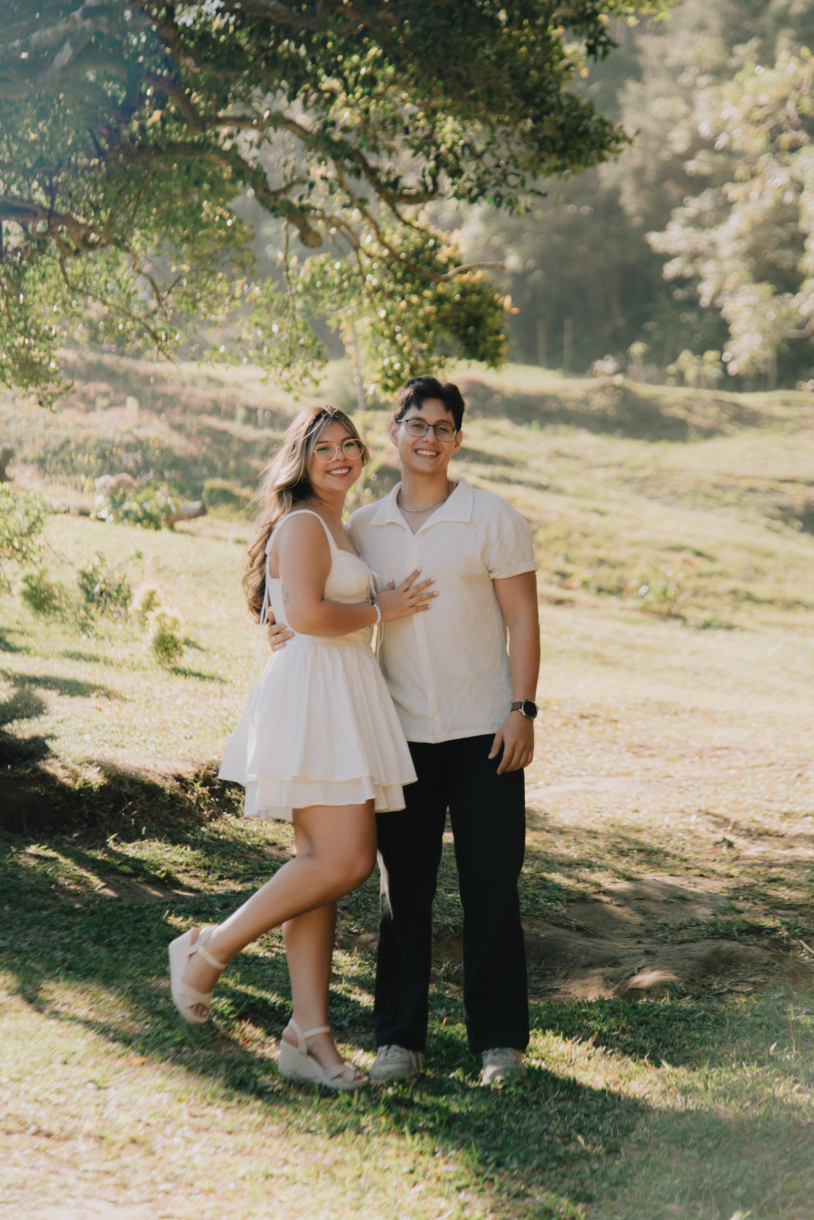 Michelle and Jose, photo 3